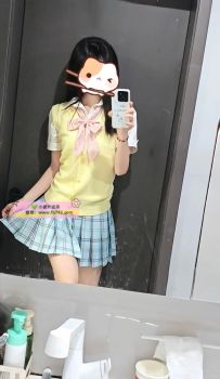 新竹試車妹：心動   159.45.C 20歲身材很有料小嘴巴很會吸很會舔