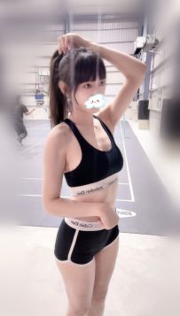 ☘️臺中櫃姐：葉子164cm.46kg.C奶.25歲床上騷得要命 喜歡讓你狠狠征服