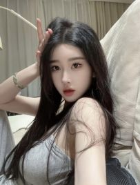 ☘️臺中兼職：小蜜 163cm-47-D-22歲口交時掐喉吞舌 穴又緊想被幹得不要不要的