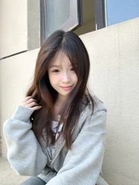 小芝麻學生妹：秒秒 155.B奶.42.18歲非常有女友感，穴淺易高潮 調皮可愛的性格，給你