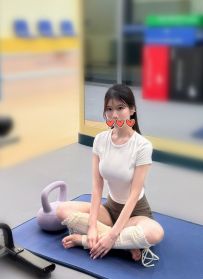 臺中（健身教練）恩西 168.D.25.51健身女教練短期兼職超長大長腿 經驗豐富