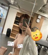 高雄特別推薦  ：菲菲/158/45kg/21歲/D奶