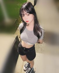 #高雄推薦 ：小彤 157=. 45kg Ccup 21歲笑容甜美，眼神無辜，超有鄰家女孩感