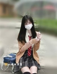青春學生妹：小媚 159.C.20.47kg：當下折扣2k  只愛愛過一次小穴很緊很嫩