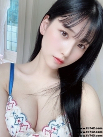 高雄兼職 6000 丹丹    165.D.45.20歲水淋淋的粉色小穴