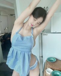 #高雄大奶妹：妞 165 E.47kg.22歲豐乳翹臀